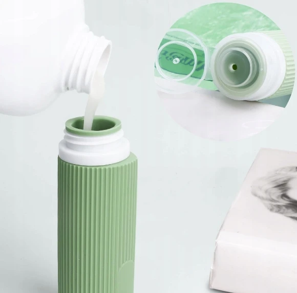 4 SILIKONINIŲ BUTELIŲ KELIONINĖS INDĖLIŲ RINKINYS 100ml ŽALIAI RUDA