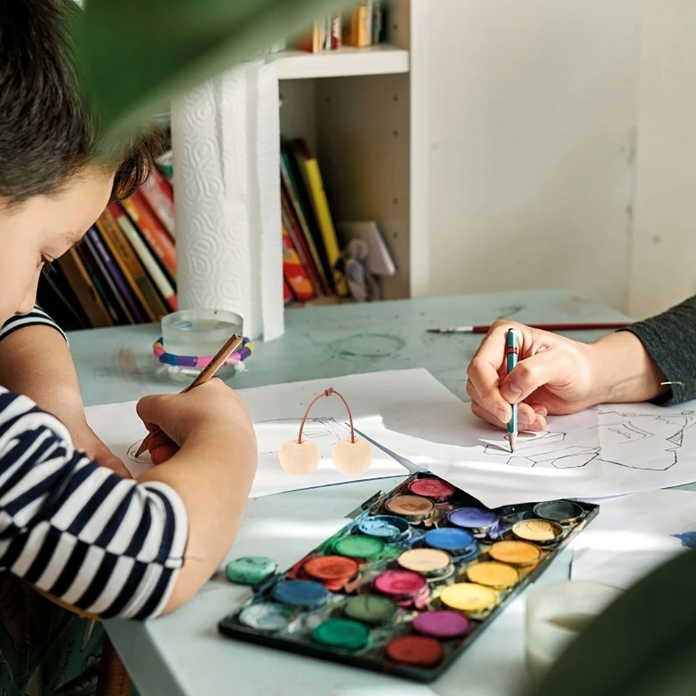 4 vnt. MEDINIAI VYŠNINIAI VAISIAI TAPYBAI IR DIY DEKORAVIMUI