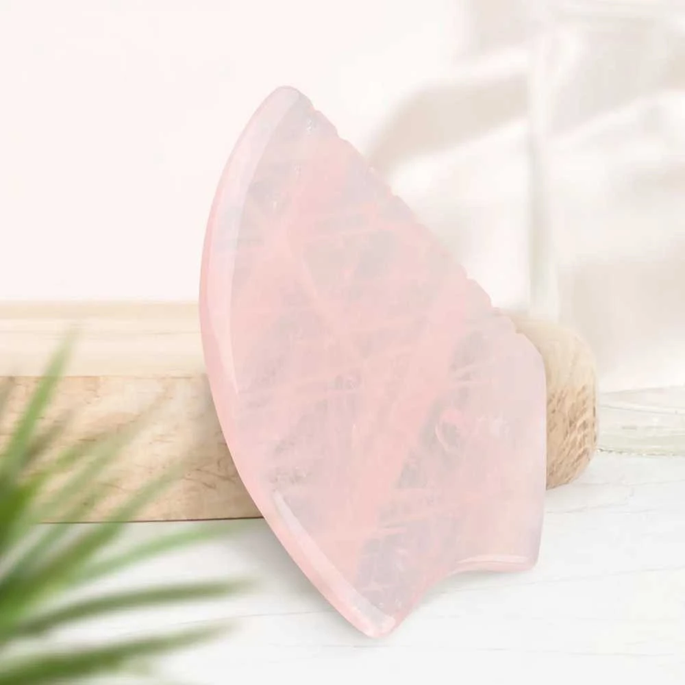 4Fizjo Rievuotas Gua Sha akmuo, pagamintas iš natūralaus rožinio kvarco