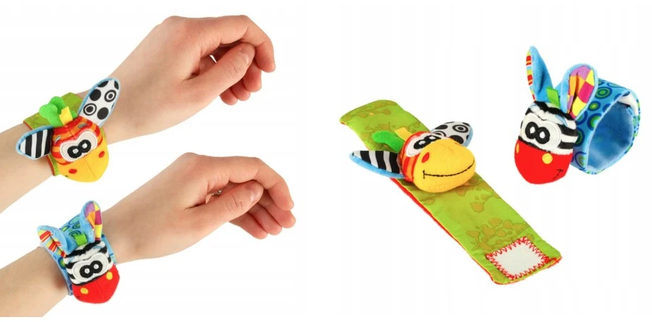 4x 3D SOCKS RANKINĖS barškučiai VAIKŲ JAUTIMO ŽAISLUI