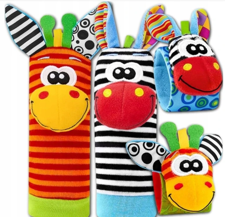 4x 3D SOCKS RANKINĖS barškučiai VAIKŲ JAUTIMO ŽAISLUI