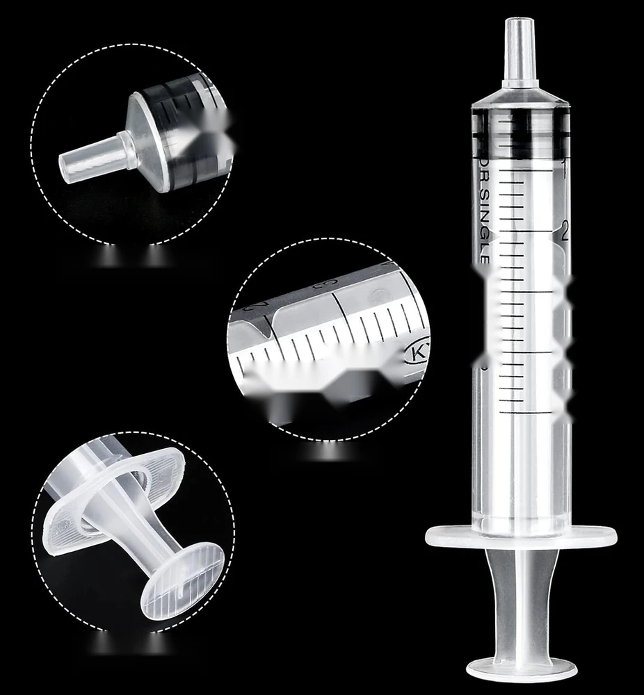 5 ml švirkštai, 8 vnt., sterilus matavimo puodelis, tikslus skysčių dozavimas
