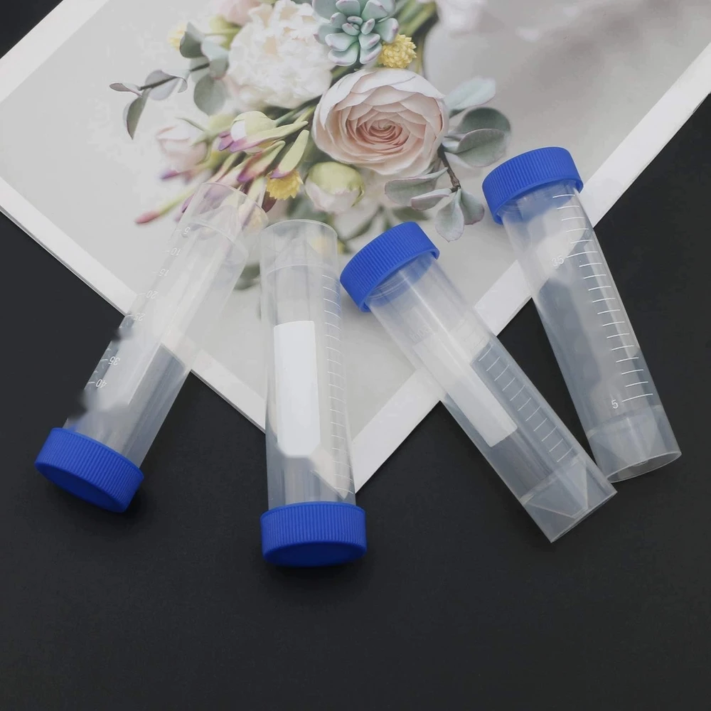 50ml BANDYMO KUBILIAI 40 VNT PLASTIKINIAI LABORATORIJOS SKAIDRUS ILGAUS