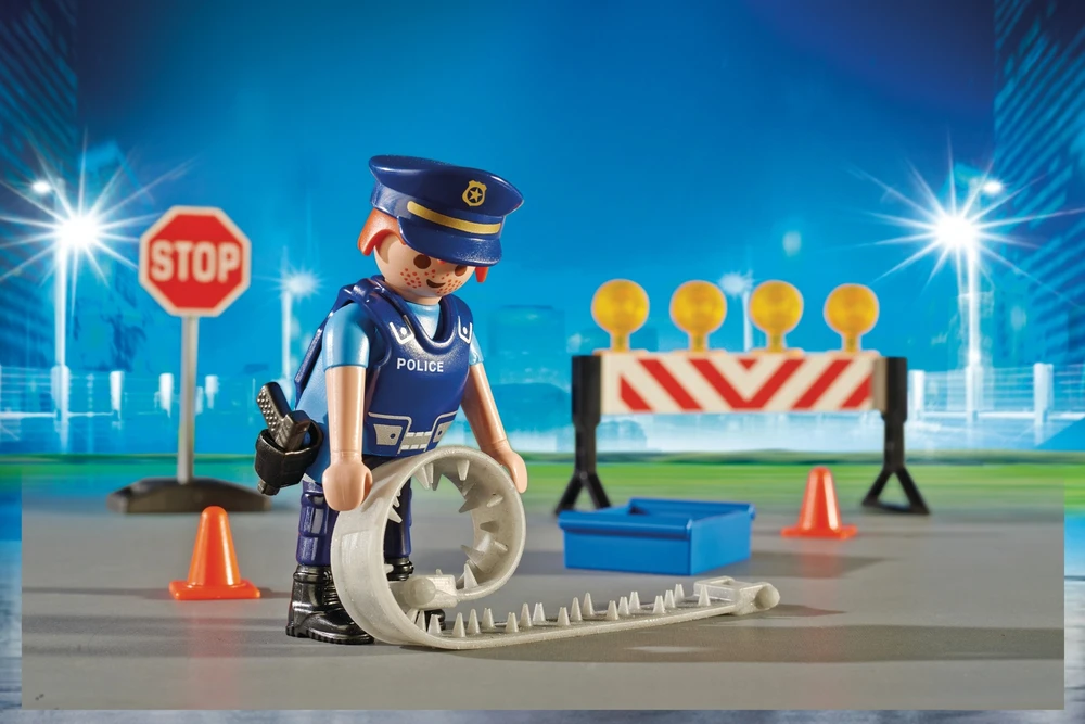 PLAYMOBIL CITY ACTION Policijos patruliai ir kliūčių ruožas, 6924