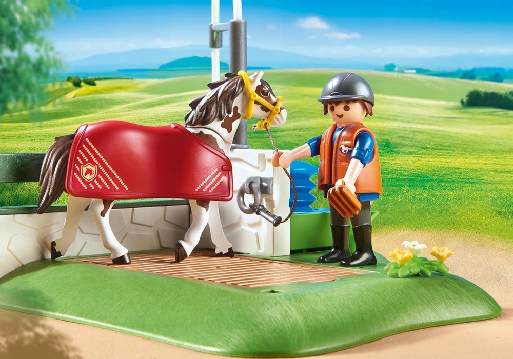 PLAYMOBIL COUNTRY Arkliukų priežiūros stotelė, 6929