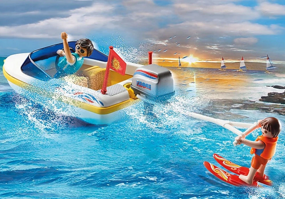 70534 PLAYMOBIL® Family Fun Pikapas su motorine valtim