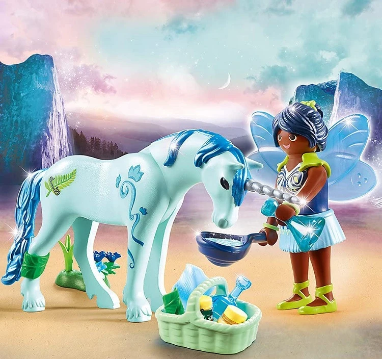 70656 PLAYMOBIL® Fairies Laumė slaugo vienaragį