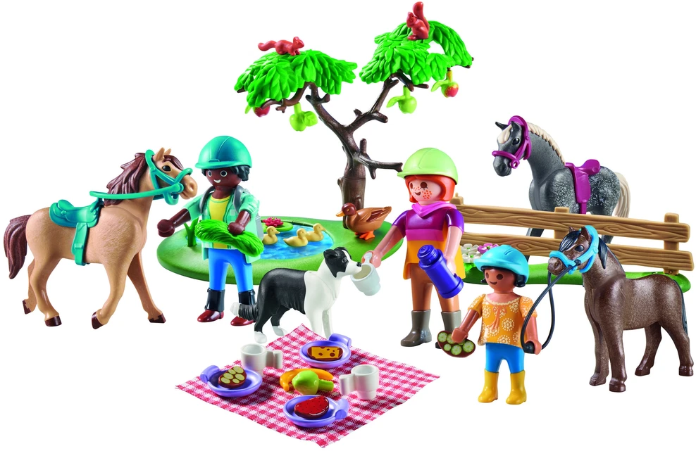 71239 PLAYMOBIL® Country, kaimo iškyla su žirgais