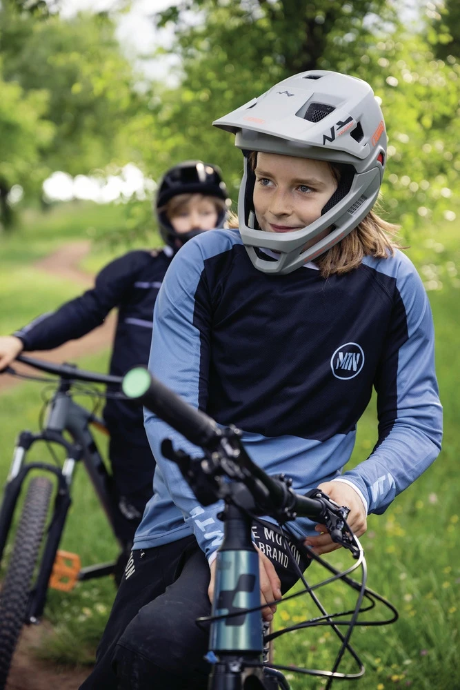 Šalmas Abus YouDrop FF sage žalias-S (48-55)