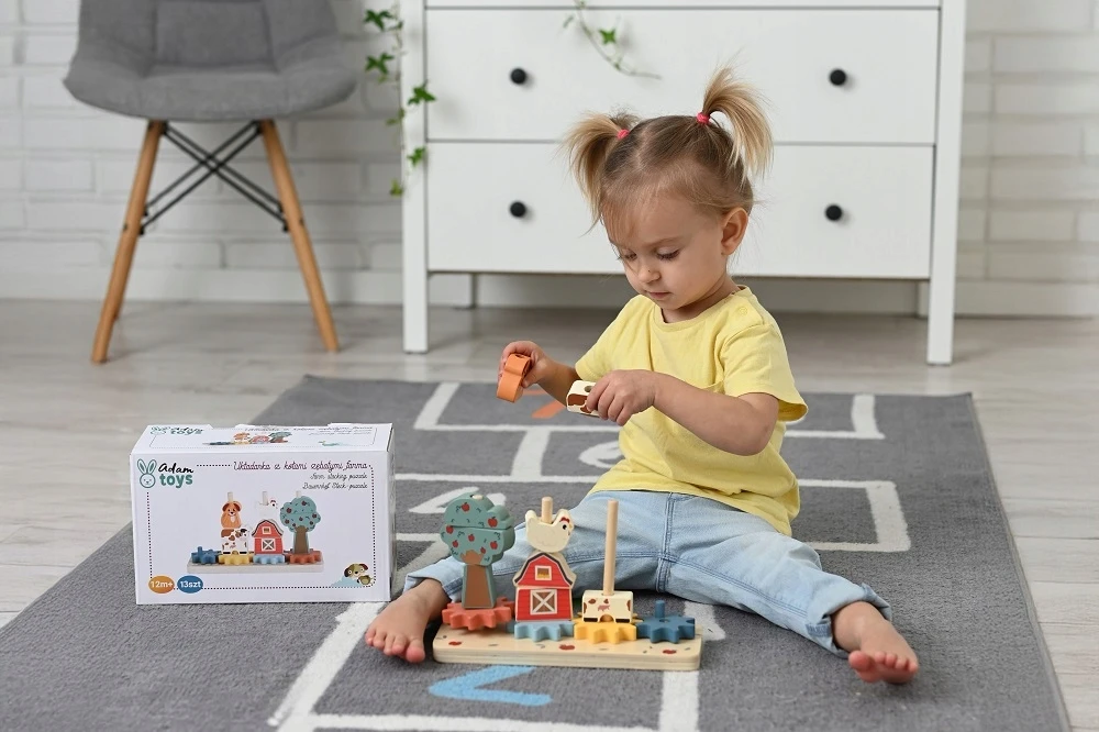 Adam Toys Medinis žaislas su krumpliaračiais "linksma ferma" 12m+