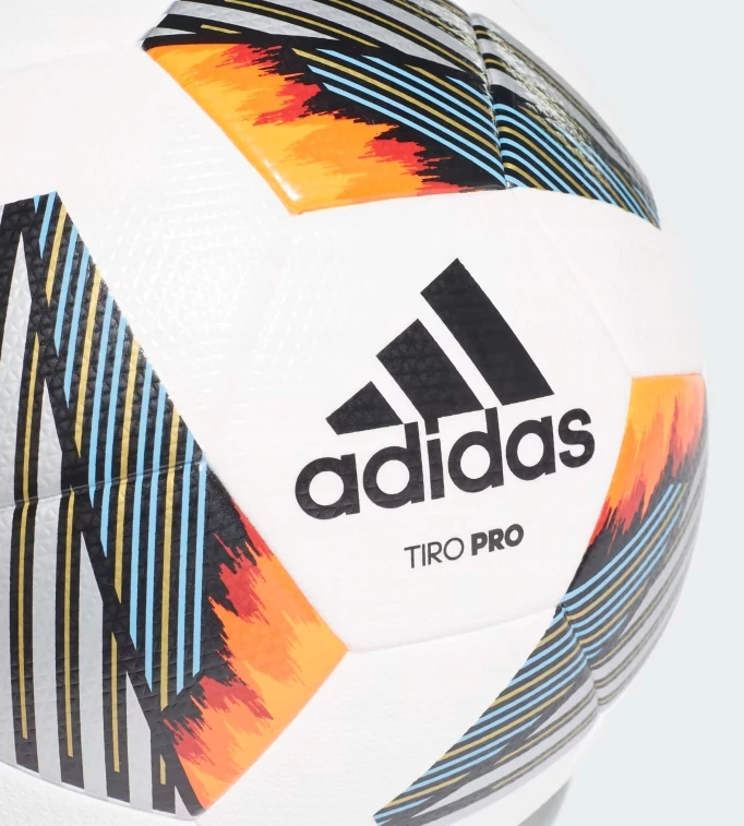Futbolo kamuolys Adidas Tiro Pro Omb, 5 dydis