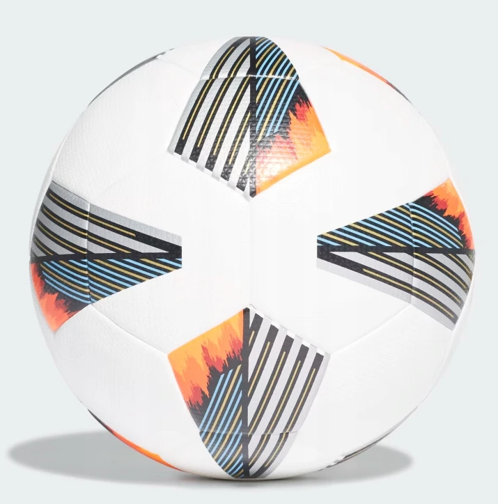 Futbolo kamuolys Adidas Tiro Pro Omb, 5 dydis