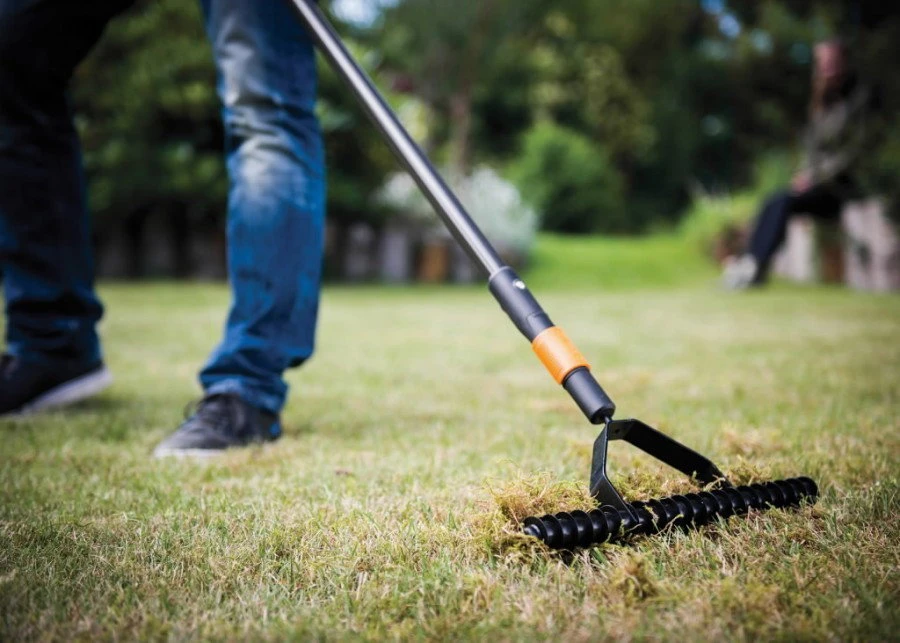 FISKARS Grėblys aeravimo QuikFit be koto (1000655)