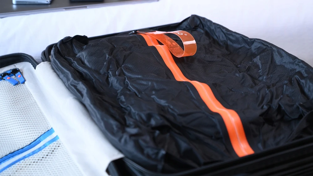 Aerogogo VACUUM kelioninis krepšys vandeniui atsparus VACUUM BAG ant peties 20L