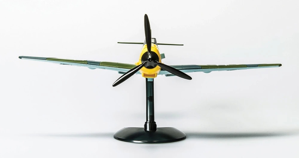 Airfix QUICKBUILD Messerschmitt Bf 109 – plastikinis surenkamas be klijų