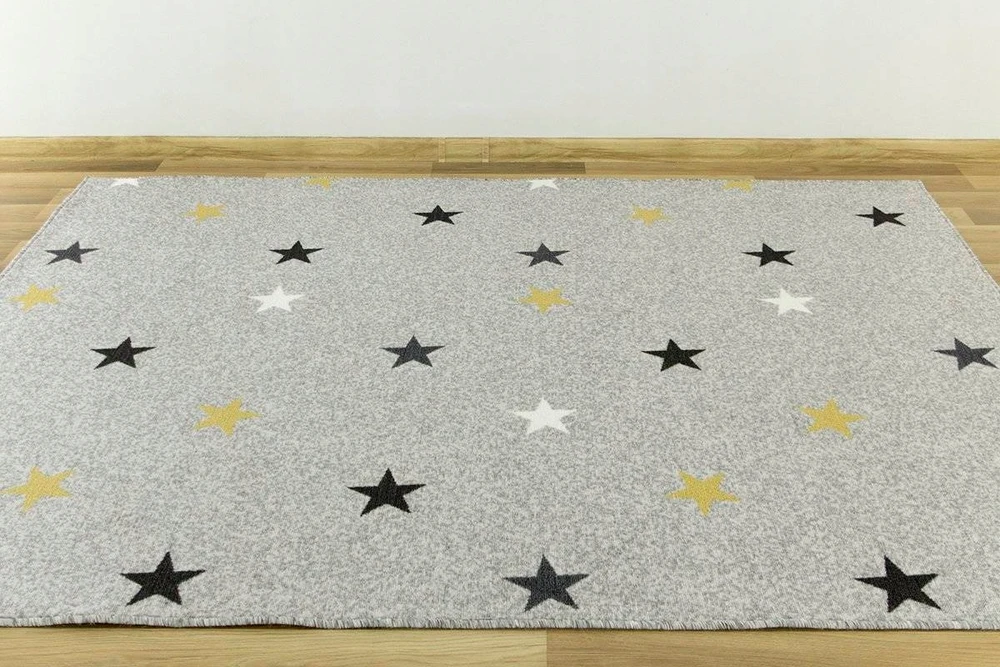 Akcila DYWAN DLA DZIECKA DZIECI PILKA Geltonas GWIAZDKI NA FILCU STARS 150x250 cm