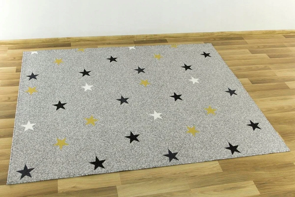 Akcila DYWAN DLA DZIECKA DZIECI PILKA Geltonas GWIAZDKI NA FILCU STARS 150x250 cm