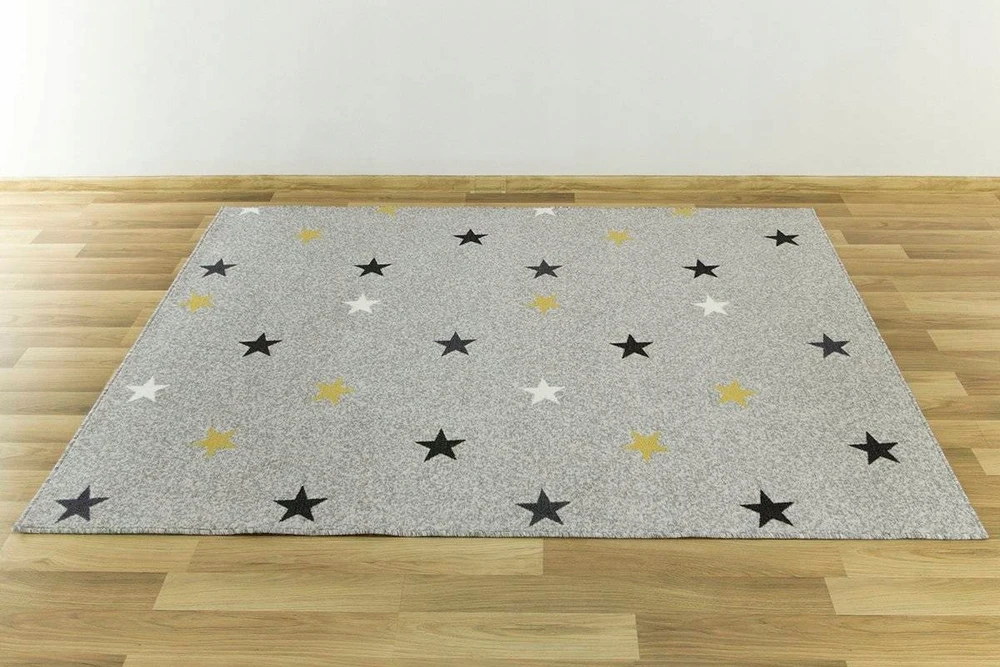 Akcila DYWAN DLA DZIECKA DZIECI PILKA Geltonas GWIAZDKI NA FILCU STARS 150x250 cm