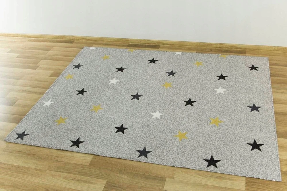 Akcila DYWAN DZIECIĘCY DLA DZIECI PILKA Geltonas GWIAZDKI NA FILCU STARS 150x200 cm