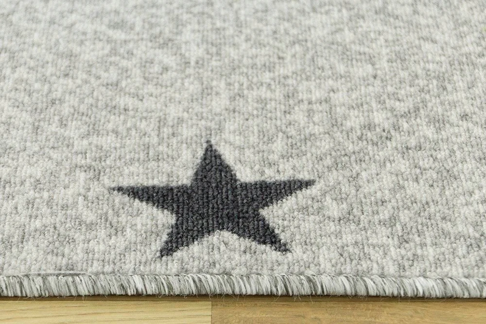 Akcila DYWAN DZIECIĘCY DLA DZIECI PILKA Geltonas GWIAZDKI NA FILCU STARS 150x200 cm