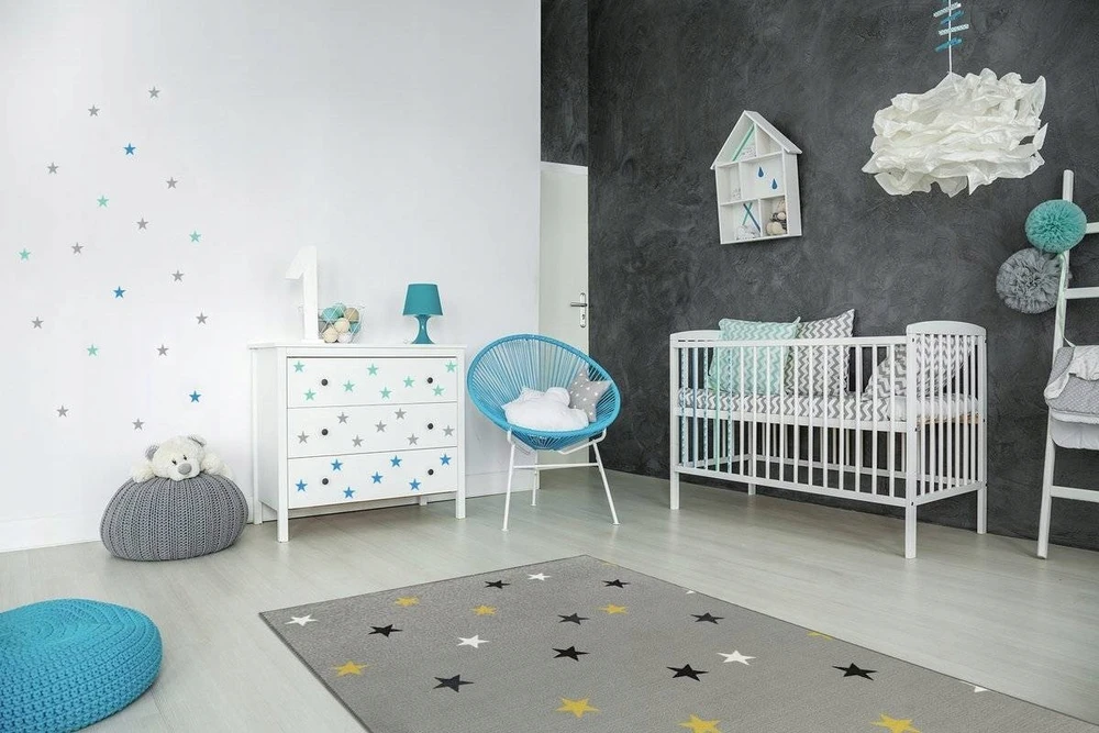 Akcila DYWAN SZARO Geltonas DO POKOJU DZIECI W GWIAZDKI NA FILCU STARS 200x200 cm