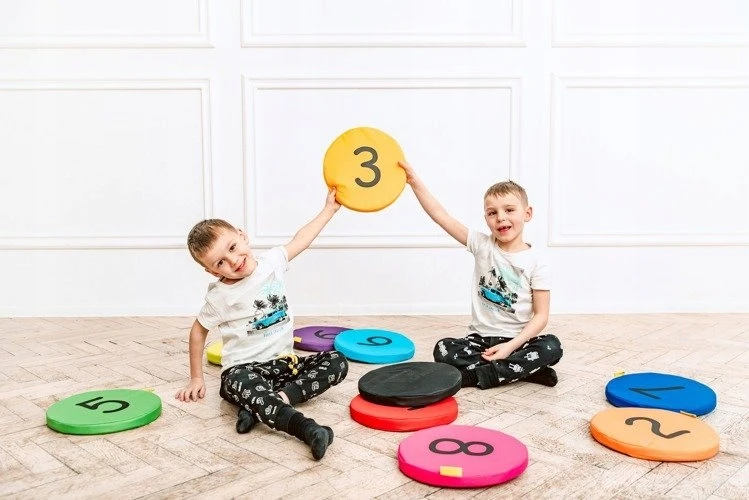 Akson Pufai su skaičiais 11-20, 10 vnt., 6 cm aukščio