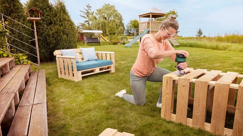 Bosch AdvancedTrimRouter 18V-8 Vertikali freza be akumuliatoriaus ir kroviklio