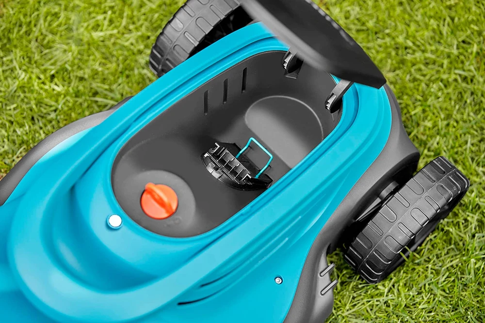 Gardena Akumuliatorinė vejapjovė PowerMax 32/18V P4A solo