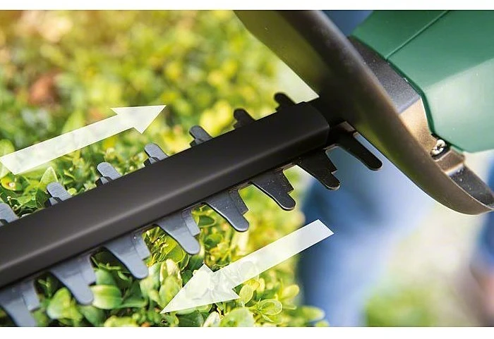 Akumuliatorinės gyvatvorių žirklės Bosch Easy HedgeCut 18-45 pilnas komplektas, 1x2Ah, 45cm