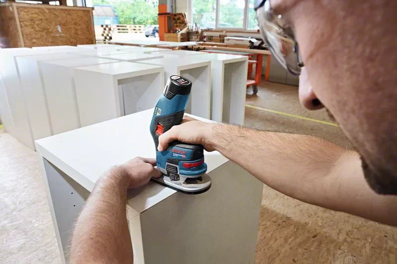 Bosch Metalo žirklės GSC10,8V-Li be akumuliatoriaus ir kroviklio