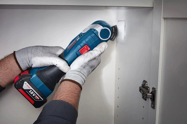 Akumuliatorinis daugiafunkcis įrankis BOSCH GOP 18V-34 be akumuliatoriaus ir kroviklio, kartoninė pakuotė