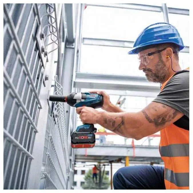 Akumuliatorinis smūginis veržliasukis Bosch GDS 18V-1000, 1/2", LB be akumuliatoriaus ir kroviklio, BITURBO