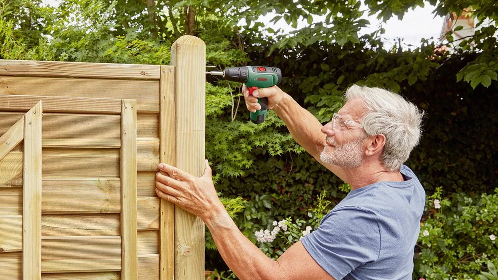 Bosch EasyDrill 1200 (2x1,5 akumuliatoriai) Akumuliatorinis dviejų greičių gręžtuvas - suktuvas