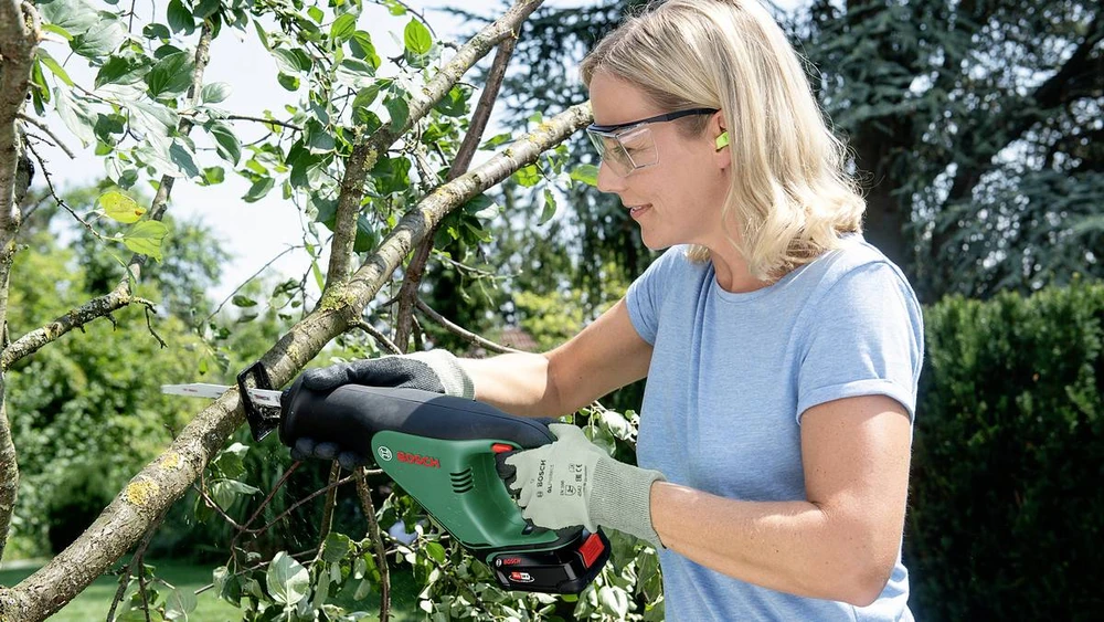 Bosch tiesinis pjūklas AdvancedRecip 18 be akumuliatoriaus ir kroviklio