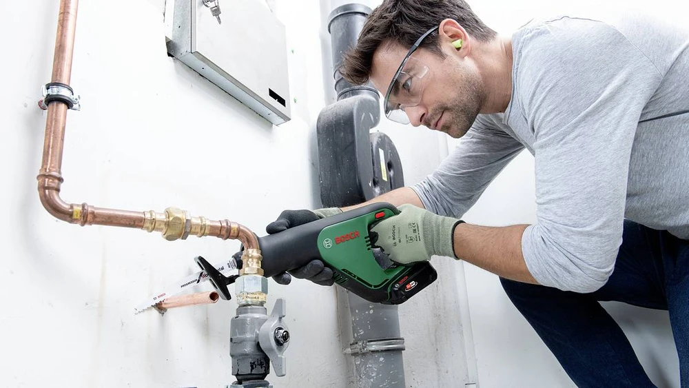 Bosch tiesinis pjūklas AdvancedRecip 18 be akumuliatoriaus ir kroviklio