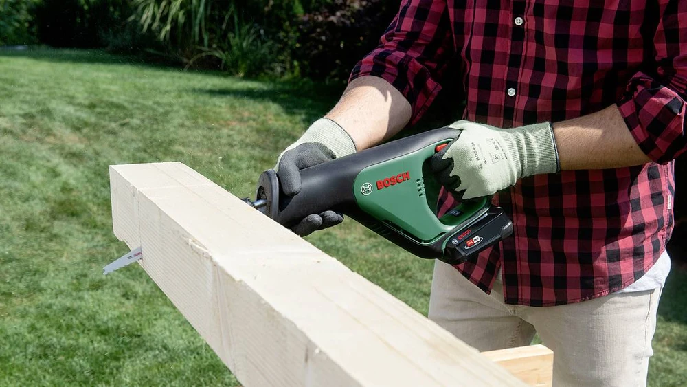 Bosch tiesinis pjūklas AdvancedRecip 18 be akumuliatoriaus ir kroviklio