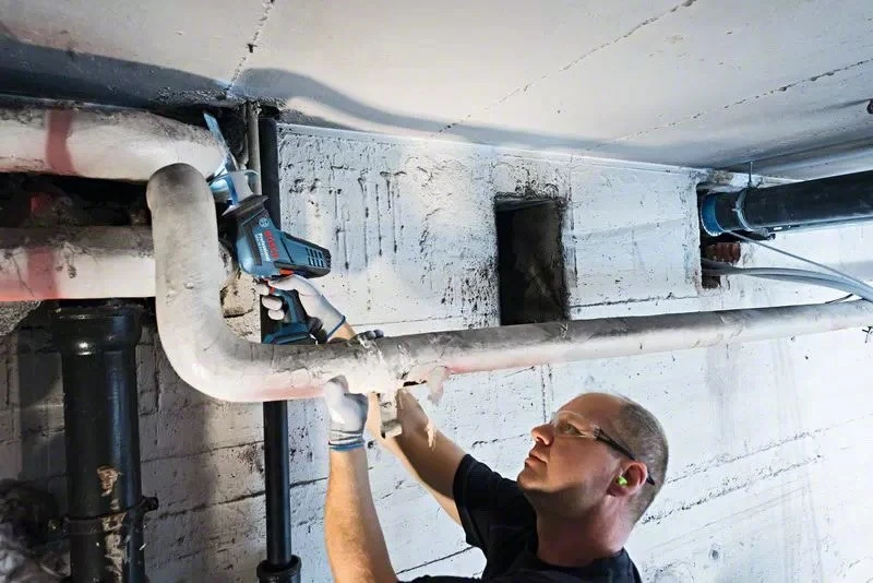Akumuliatorinis tiesinis pjūklas Bosch GSA 18 V-LI C Professional Solo