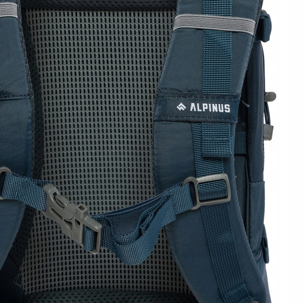 Alpinus Muddus 30l turistinis kuprinė su lietaus uždangalu