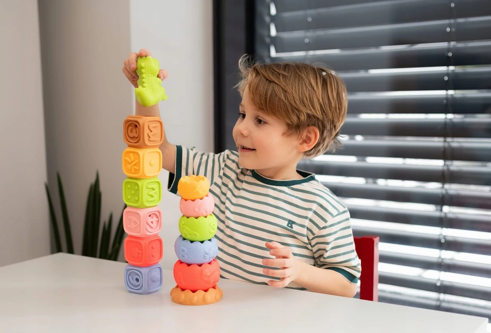 AM Tullo TULLO 612 sensoriniai blokai, sensorinė piramidė, Montessori mokomasis gyvūnų rinkinys 13 vnt.