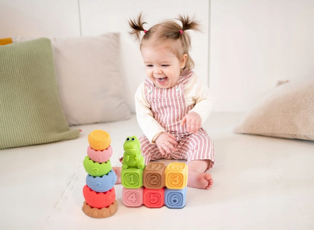 AM Tullo TULLO 612 sensoriniai blokai, sensorinė piramidė, Montessori mokomasis gyvūnų rinkinys 13 vnt.