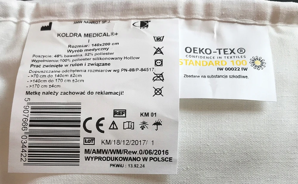 AMW Antialerginė antklodė 140x200 cm, balta medicininė antklodė, 1.10 kg, poliesterio ir medvilnės mišinys, OEKO-TEX sertifikatas, patalynė viešbučiams