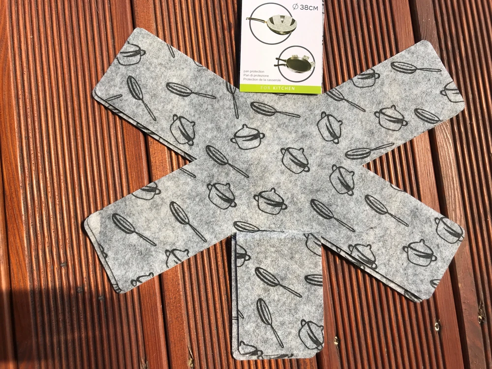 APSAUGINĖS PUODYNĖS 2 vnt OLDMAN VELTININKĖS 38cm