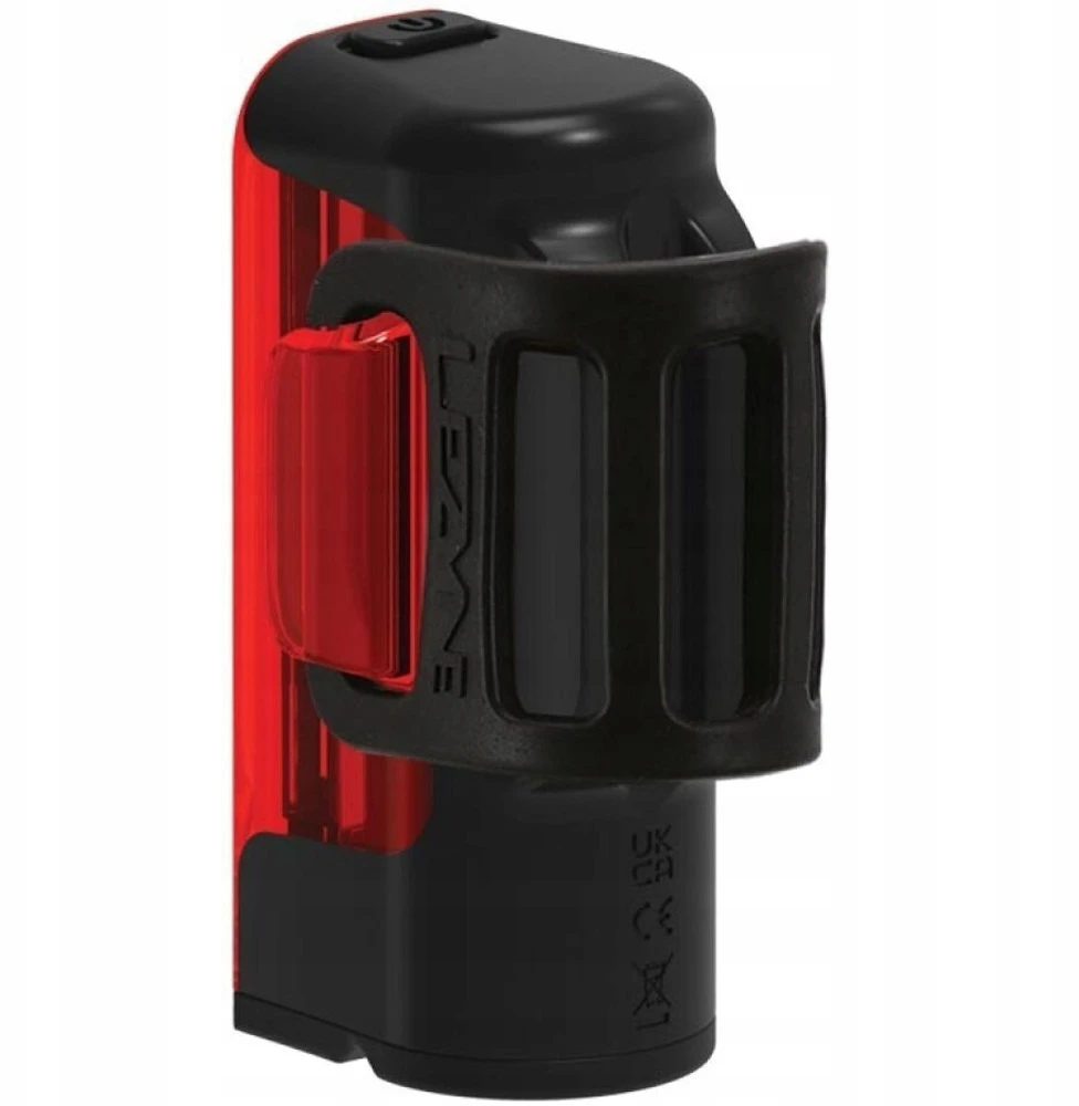 Apšvietimas - LEZYNE - Fusion Pro 600 + / Strip 300 + - 600 Liumenų Priekyje - 300 Liumenų Gale - Įkraunamas USB