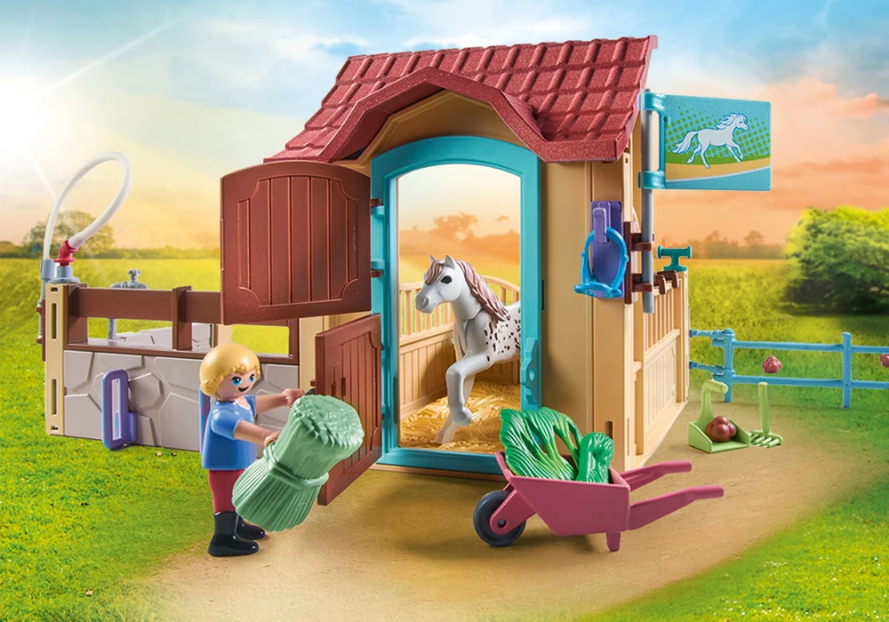PLAYMOBIL HORSES OF WATERFALL Arklidės 71494