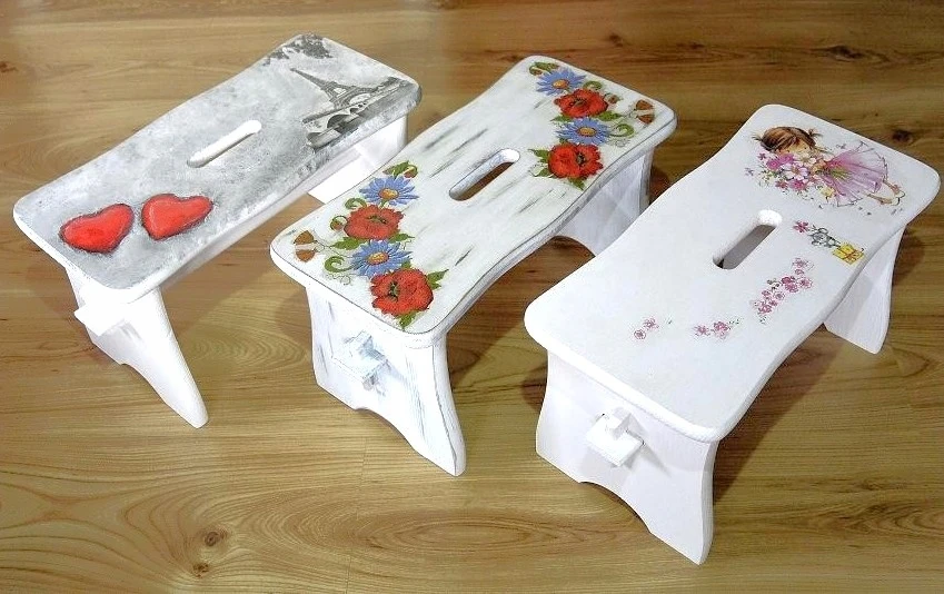 Arms Kutek RUDA DAŽYTA VIDUTINĖ KĖDĖ RYCZKA taburetė ZYDELEK 24 CM