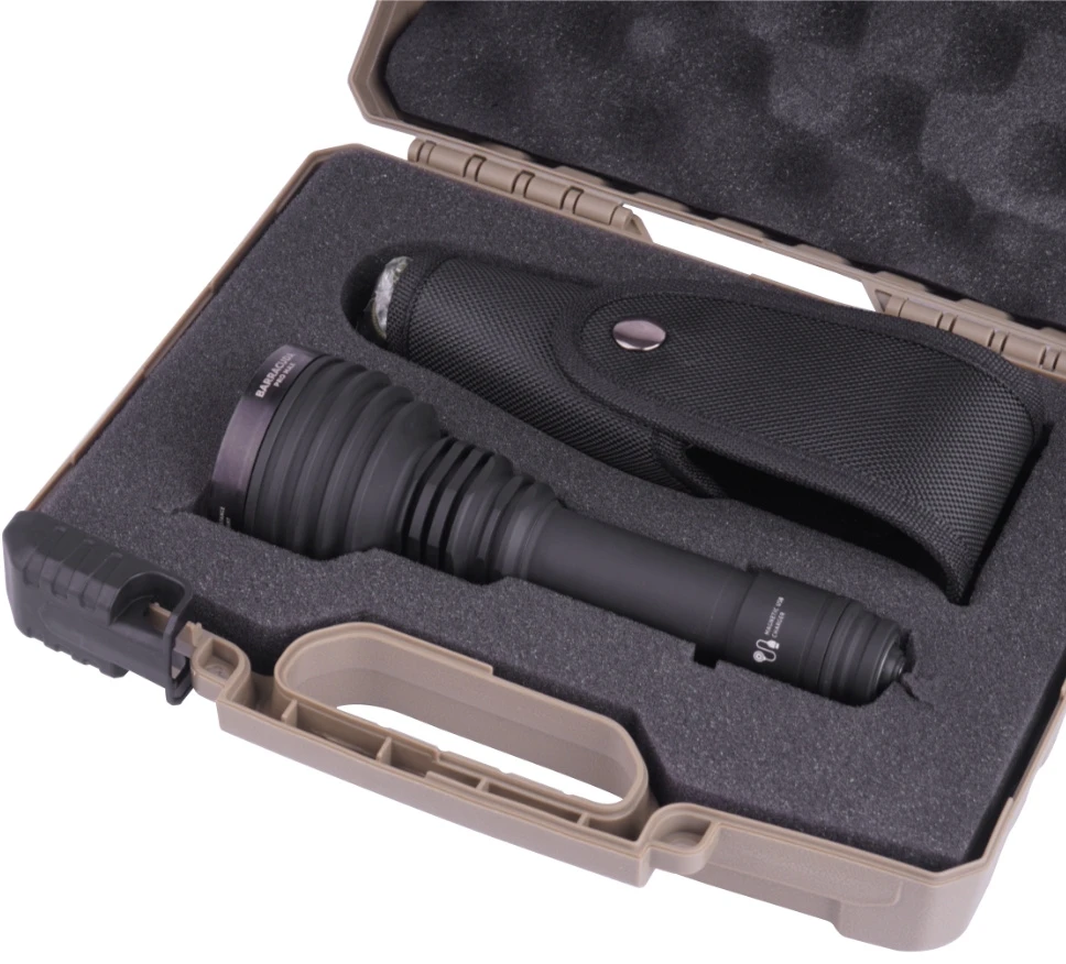 Togo Armytek Barracuda Pro Max: Galinga taktinė ir paieškos Led žibintuvėlis