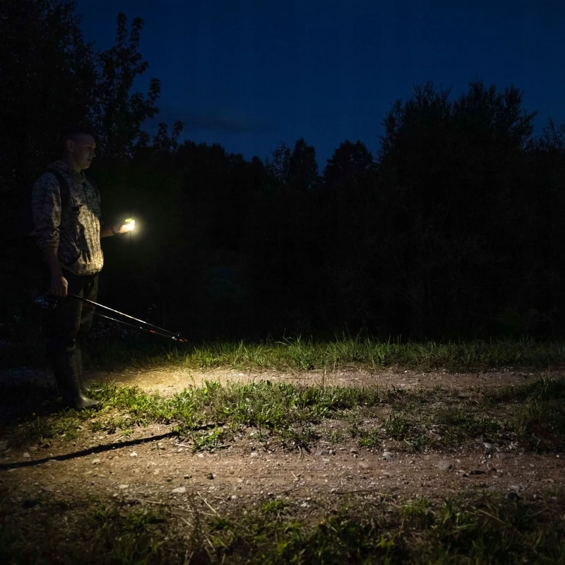 Armytek Crystal Pro Pilkas žibintuvėlis