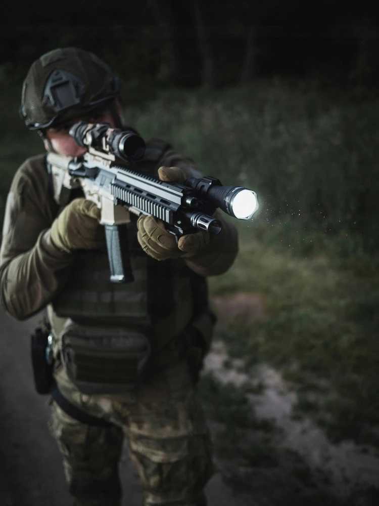 Armytek Predator Pro Led žibintuvėlis su magnetiniu Usb įkrovimu