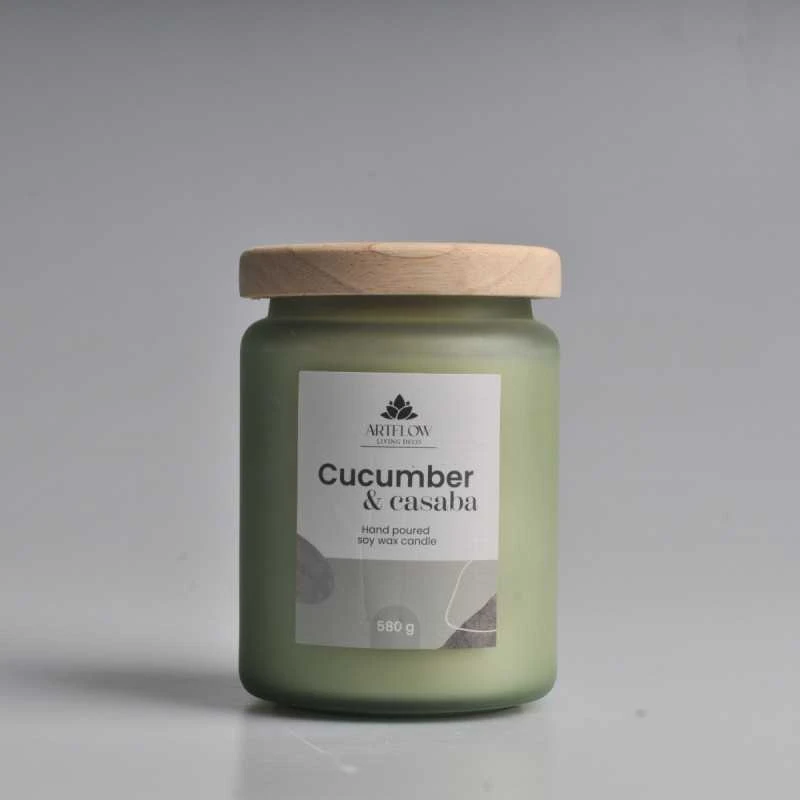 Artflow Aromatinė žvakė CUCUMBER &amp; CASABA 580g Alyvuogių žalia