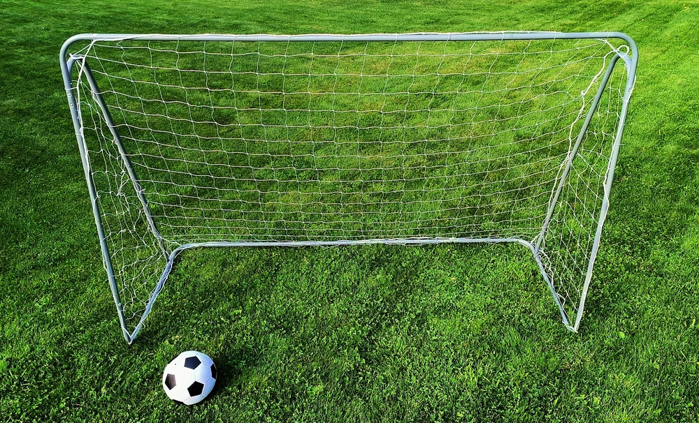 Askato Futbolo vartai su tinklu 213 x 150 x 90 cm, plieniniai, balti